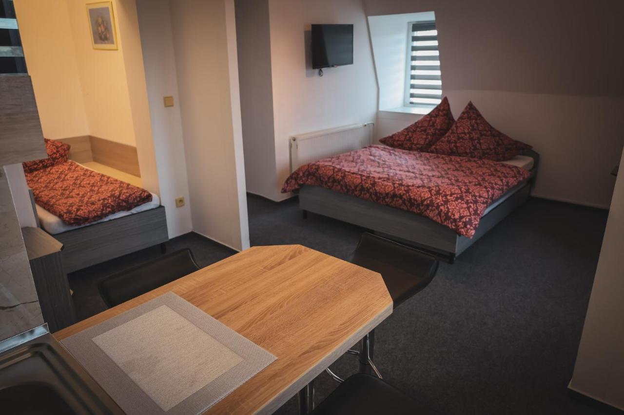 Hotel Apartment Faraon 룸부르크 외부 사진