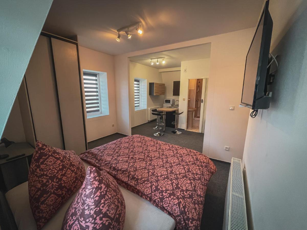 Hotel Apartment Faraon 룸부르크 외부 사진