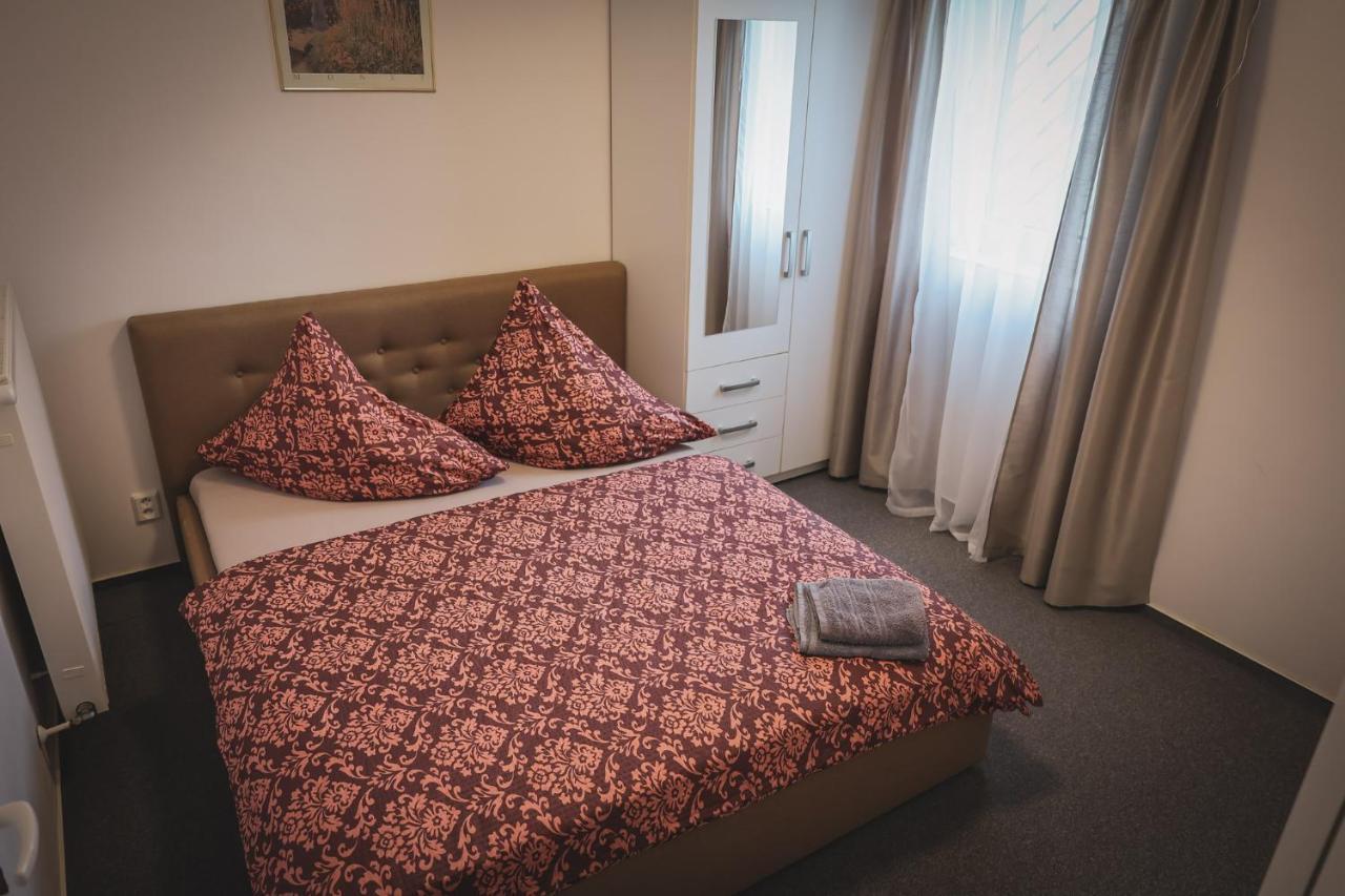 Hotel Apartment Faraon 룸부르크 외부 사진