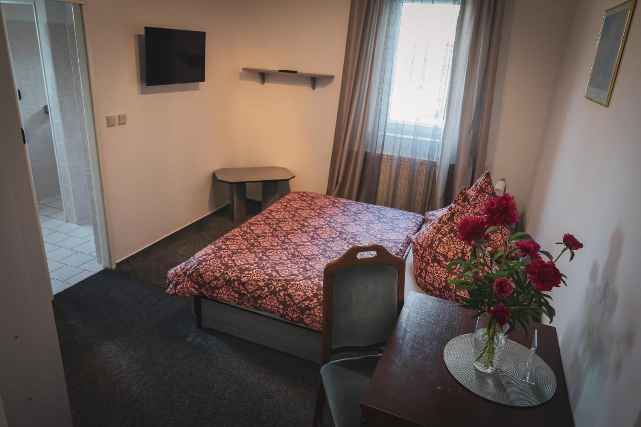 Hotel Apartment Faraon 룸부르크 외부 사진